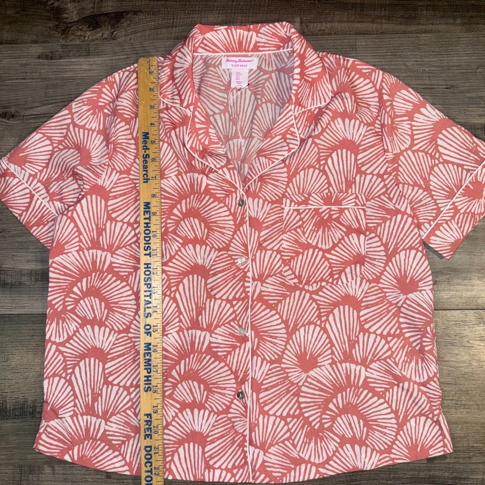 Tommy Bahama Sleepwear Womens Small Pink Tropical Pajama Set Button Top - Picture 5 of 8